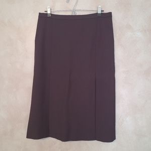 CARR's designer luxury plum lightweight wool mid-length pencil skirt